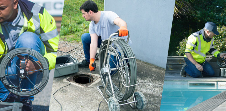 Techniciens utilisant une caméra d'inspection de canalisation avec localisateur sur regard, réseau enterré et gaine technique